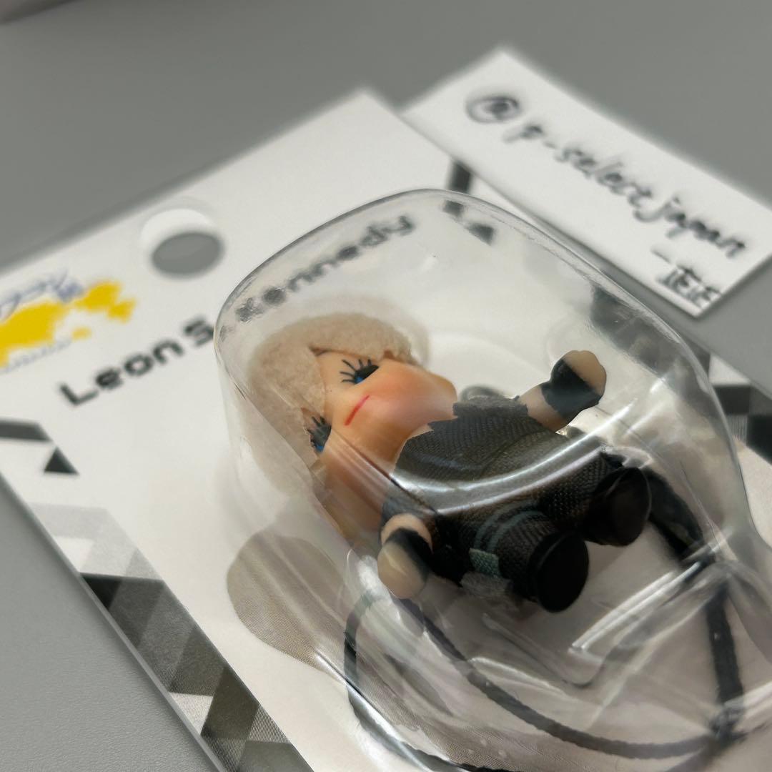 大カプコン展 レオン キューピー ステッカー 2点セット お顔厳選品