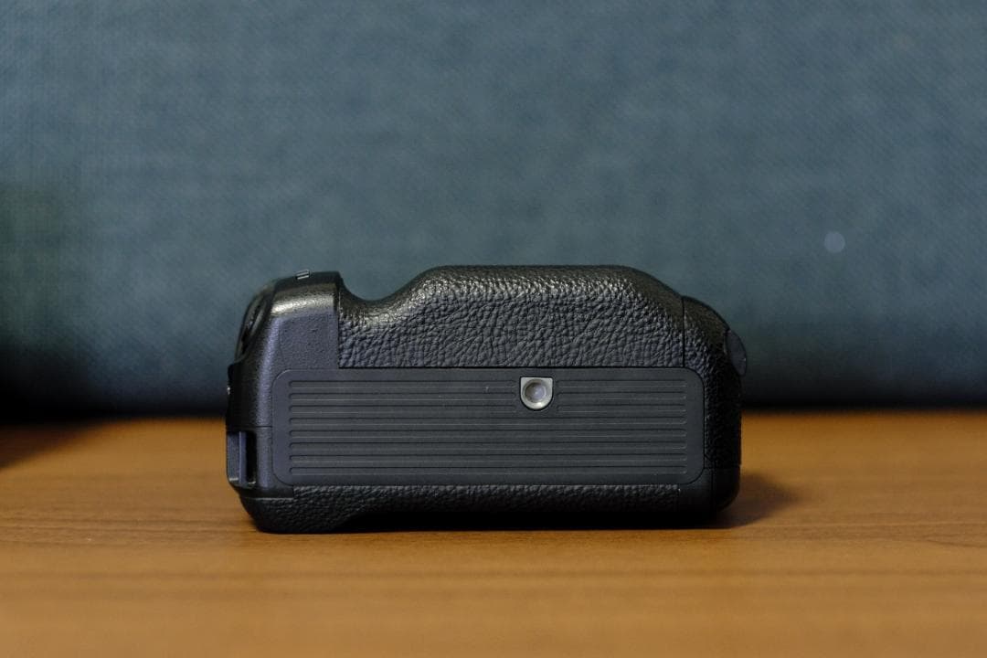 α7iiボデイ　グリップ付き