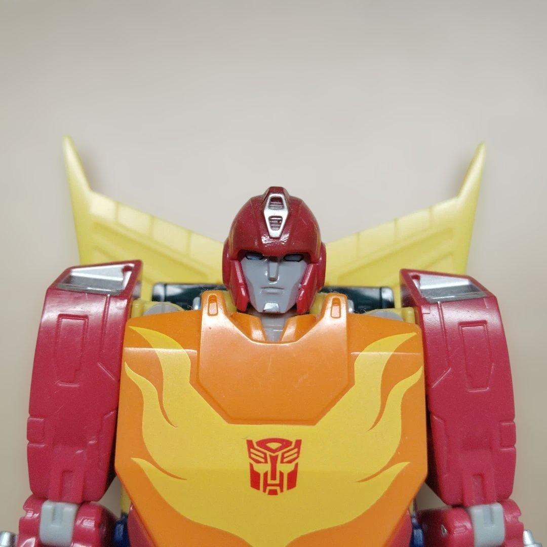 トランスフォーマー　スタジオシリーズ86 ホットロッド　破損・欠品あり