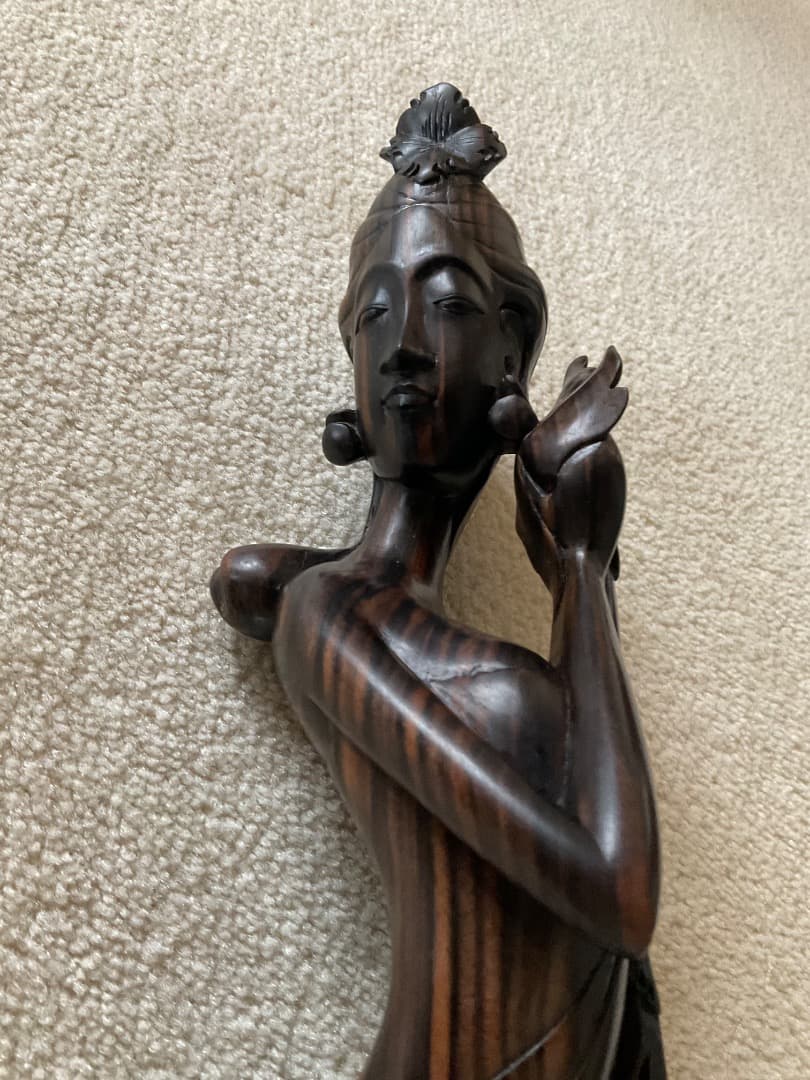 サラスワティ（弁財天）像