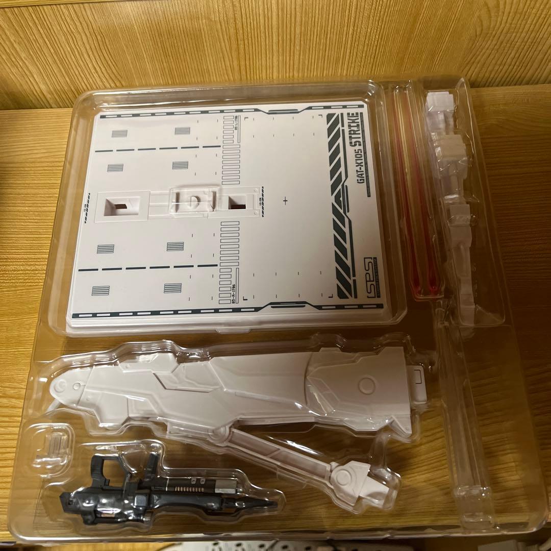 さ*る様 バンダイ LBUILD メタルビルド エールストライク ソード