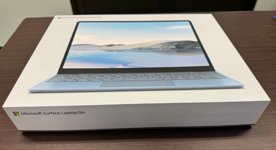 【美品】Laptop Go 10世代258GB,8GB
