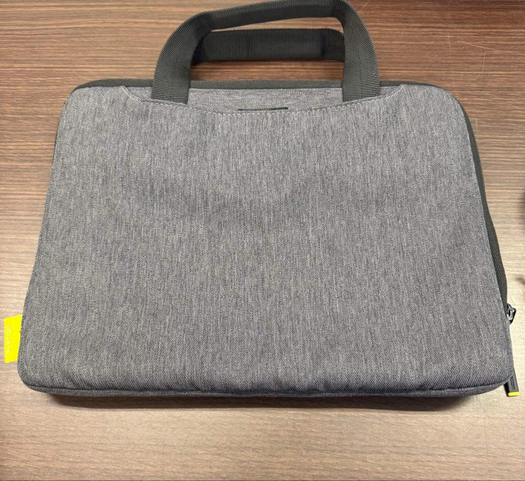 【美品】Laptop Go 10世代258GB,8GB