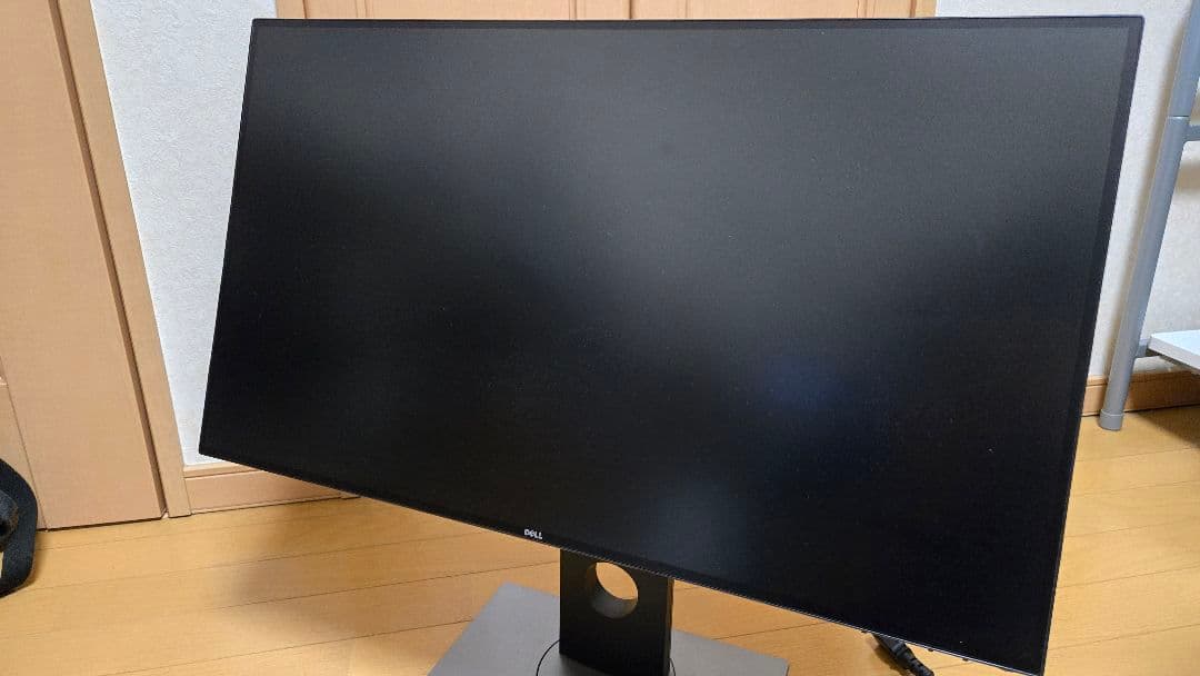 ディスプレイ・モニター本体 DELL U2717D