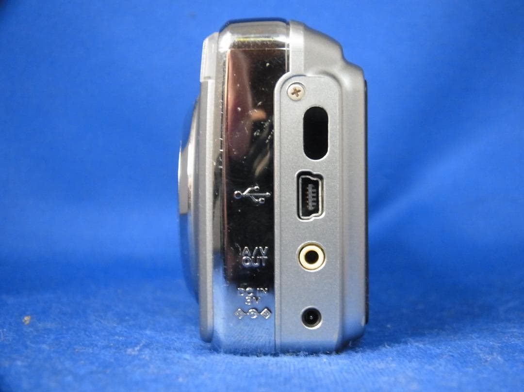 #3337 FinePix A900 FUJIFILM 美品 単三&SD仕様