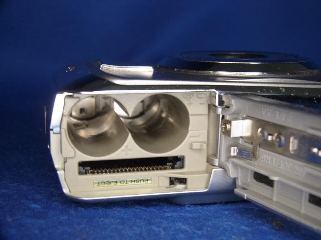 #3337 FinePix A900 FUJIFILM 美品 単三&SD仕様