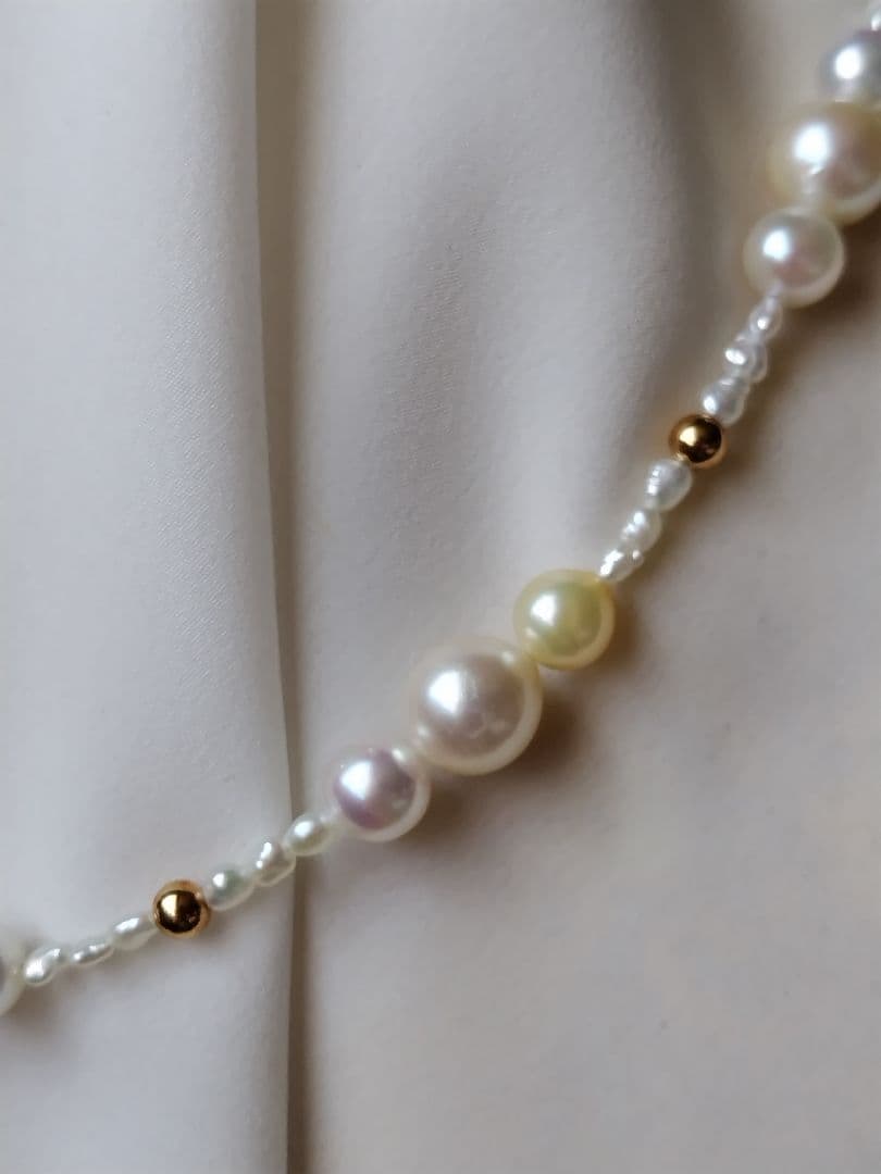 ２種類のアコヤ真珠と、あこや芥子パールの、ネックレス