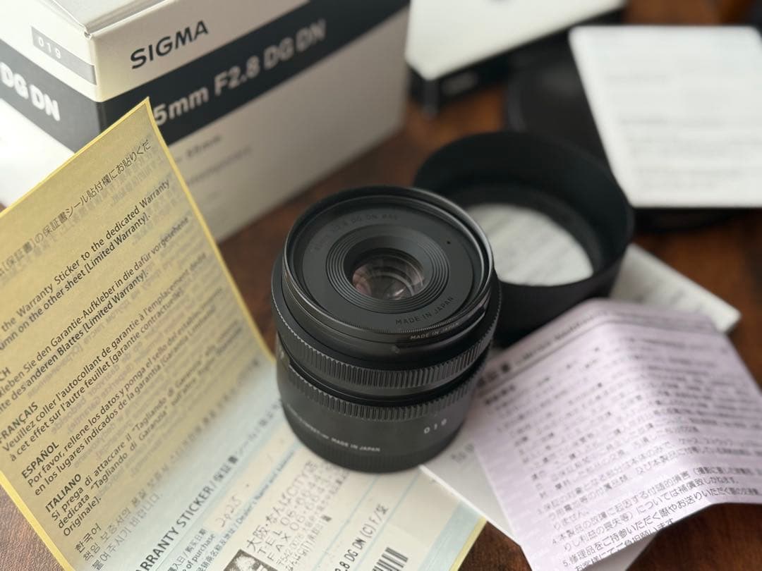 新品同様 SIGMA 45mm F2.8 DG DN ソニーE用 保証付き