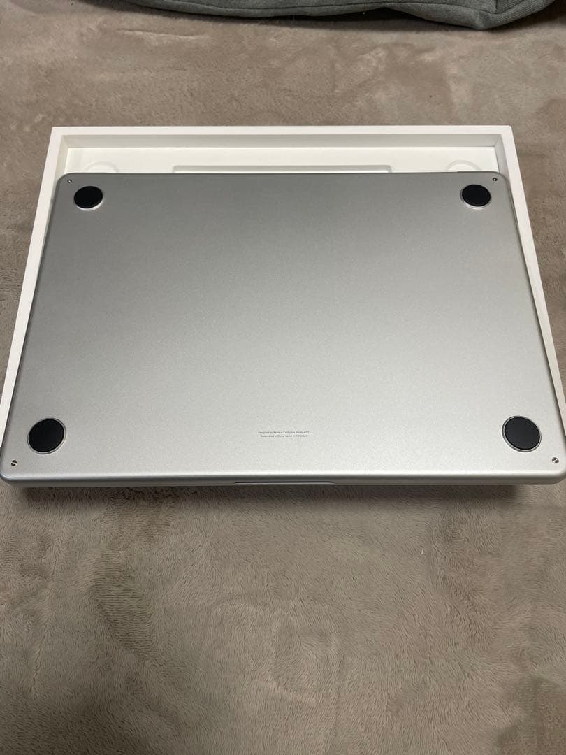 美品 MacBook Air M3 13インチ 16GB 512GB