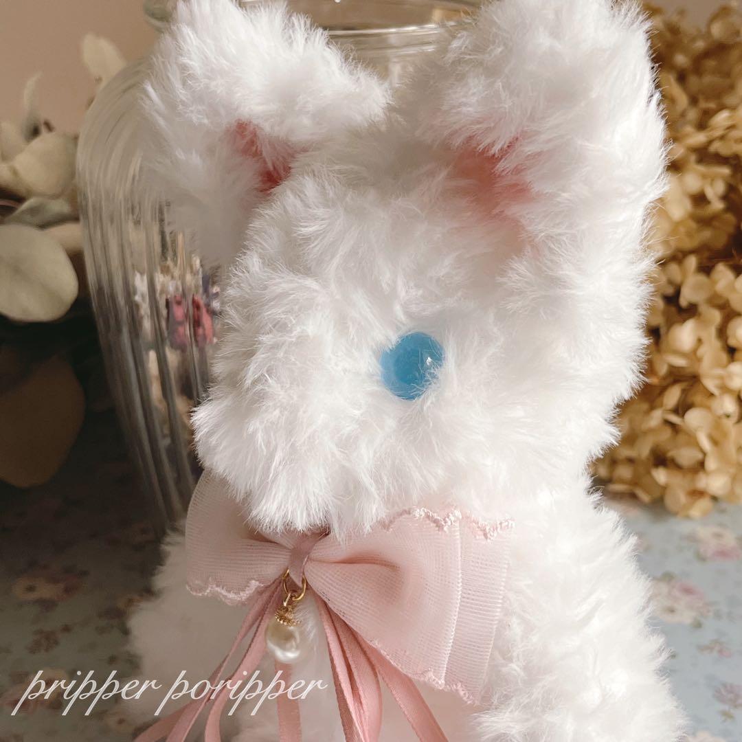 sample 硝子の瞳をもつ　こねこのあみぐるみ　ぬいぐるみ　白猫