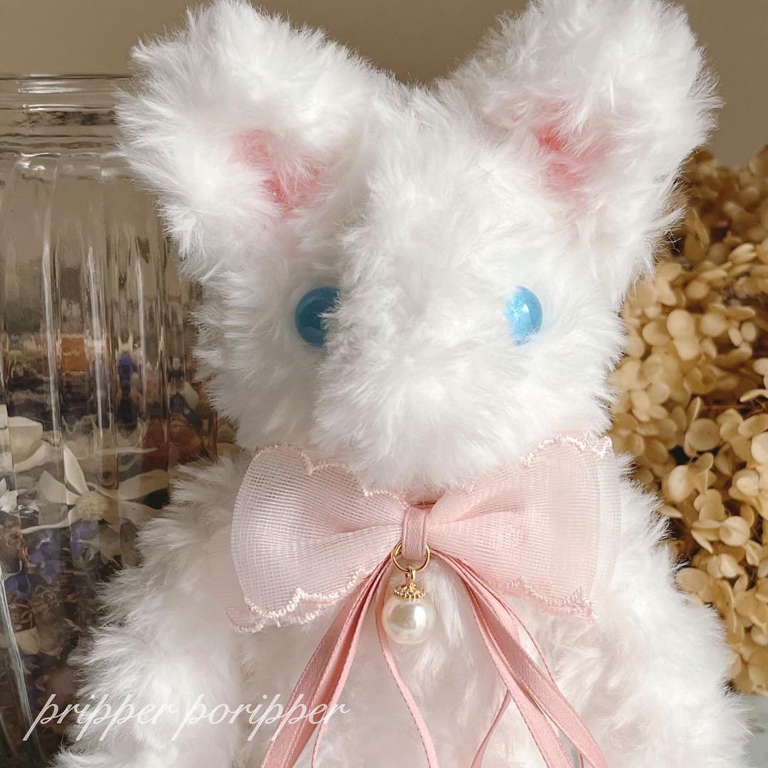 sample 硝子の瞳をもつ　こねこのあみぐるみ　ぬいぐるみ　白猫