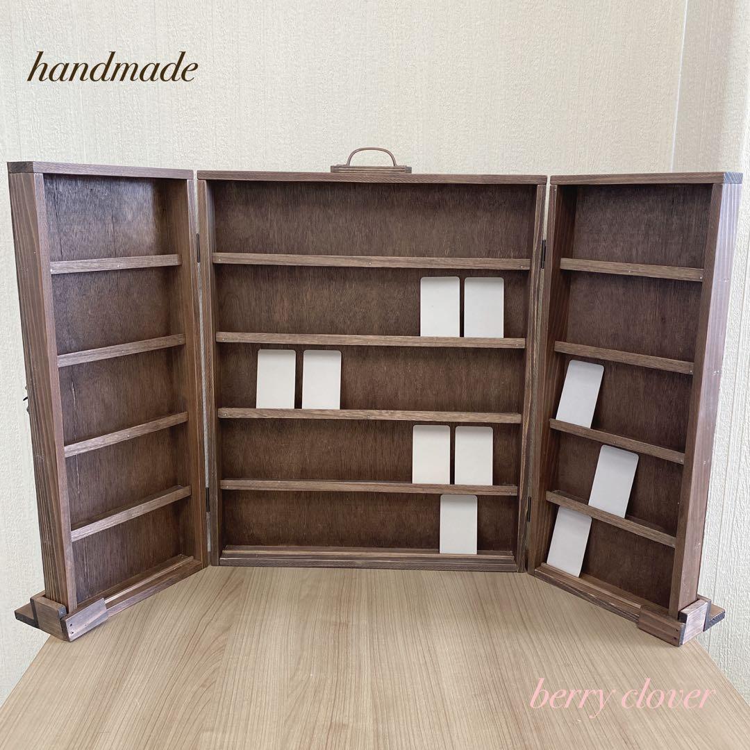 オーダーページ 観音開き 什器