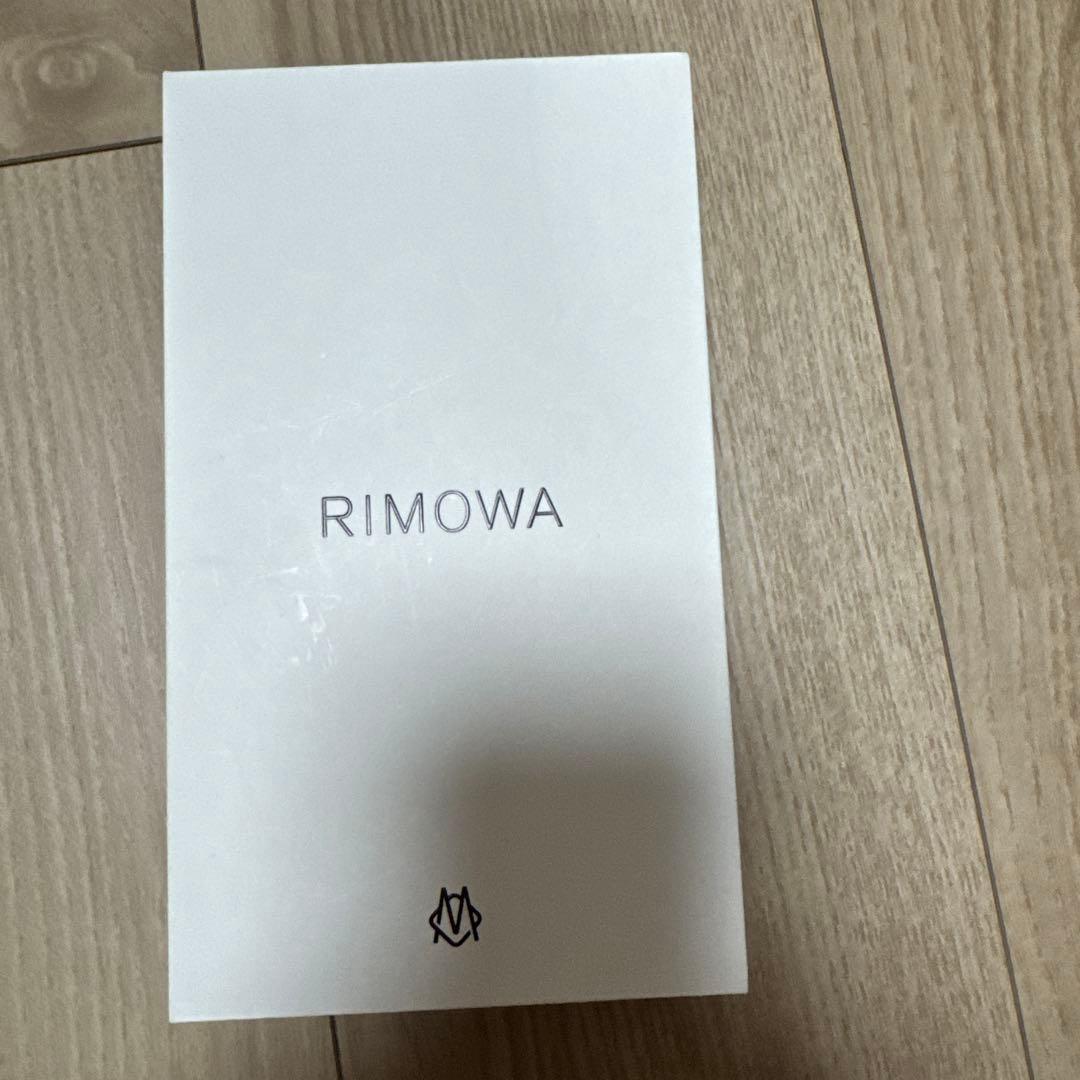 RIMOWA ブラック iPhone15pro用ケース