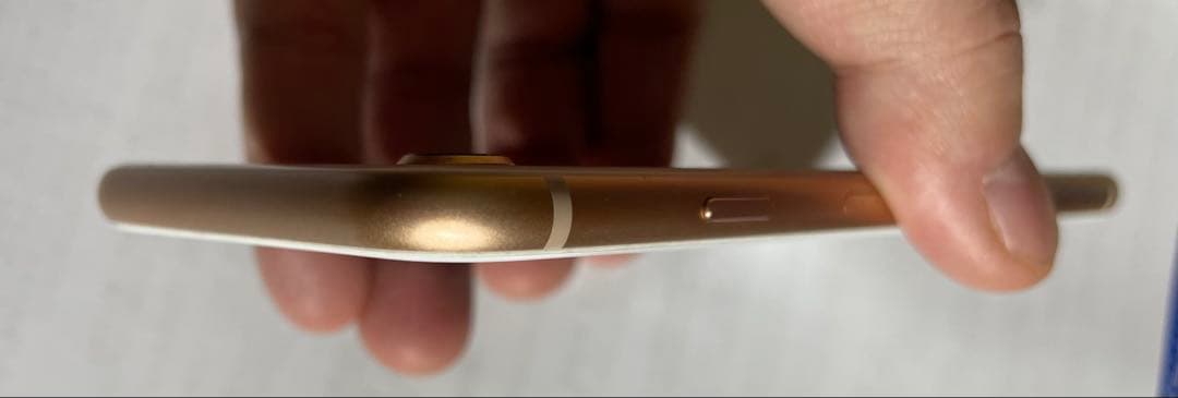 ピ*ん様 iPhone8 本体ゴールドピンク 美品