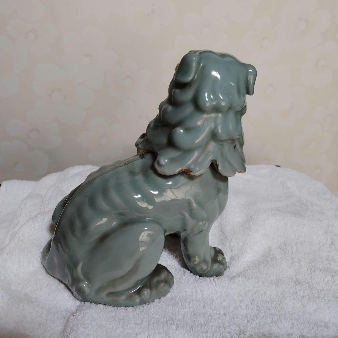 青磁　獅子　置物