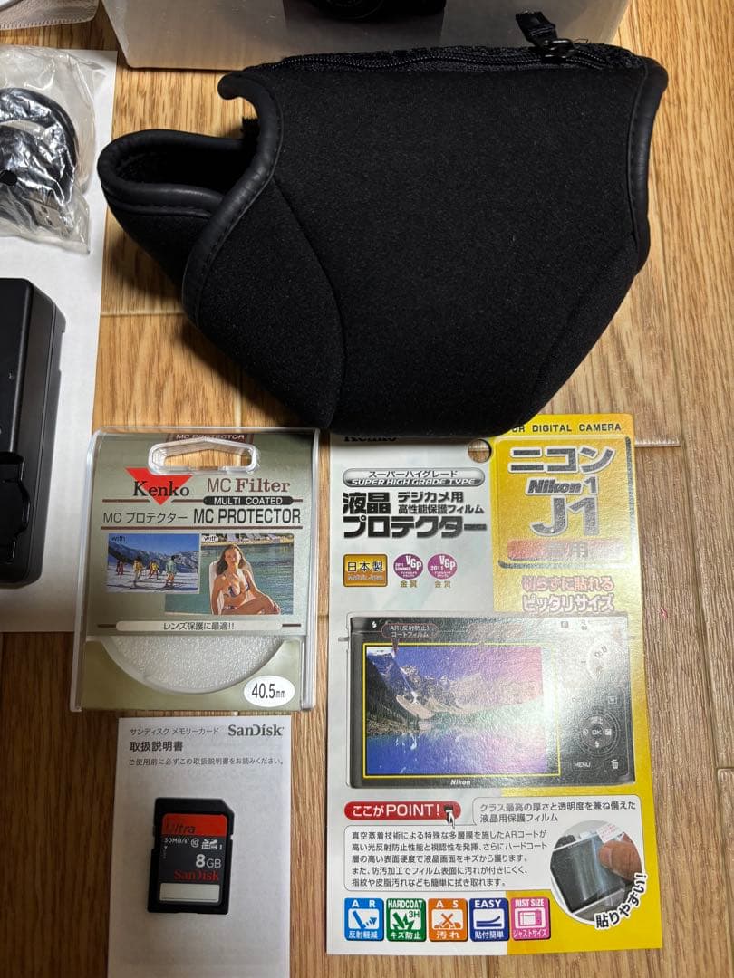 【最終値下げ】Nikon 1 J1 ショット回数1,207回　状態確認ください