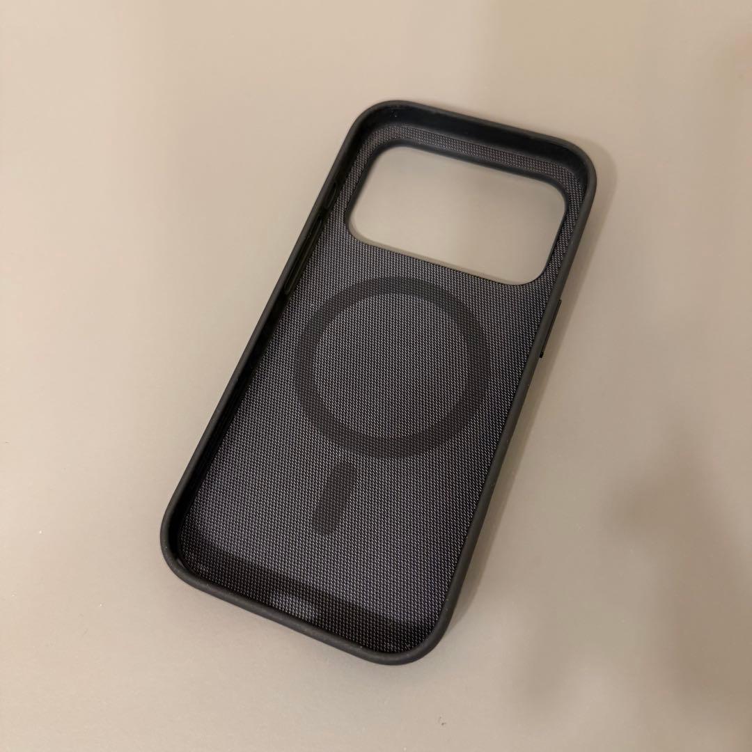 【Apple】iPhone 17 Pro TechWoven Case ブラック