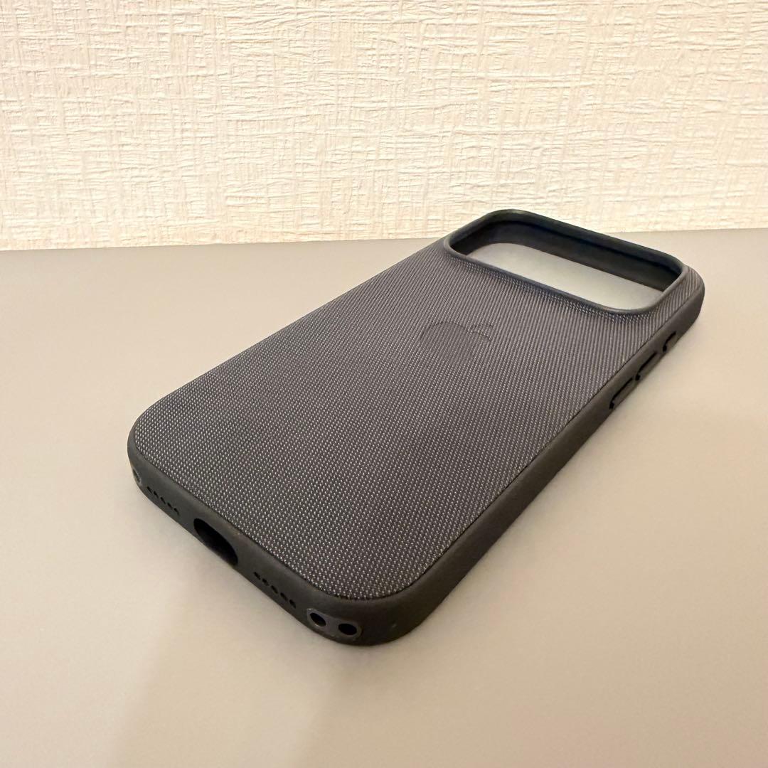 【Apple】iPhone 17 Pro TechWoven Case ブラック