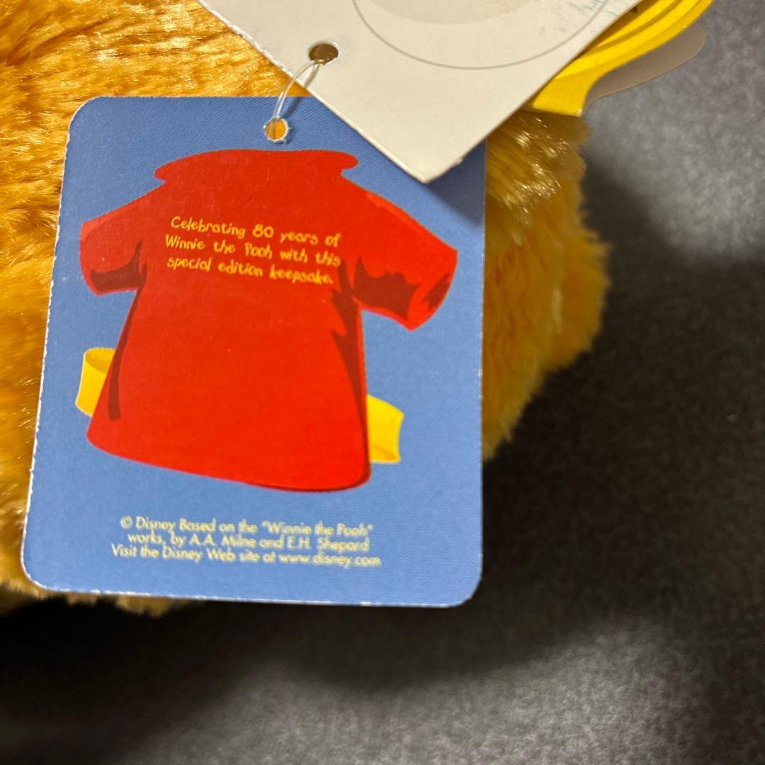 【未使用】　限定品　レア　くまのプーさん　80周年記念　ぬいぐるみ　記念刺繍入り