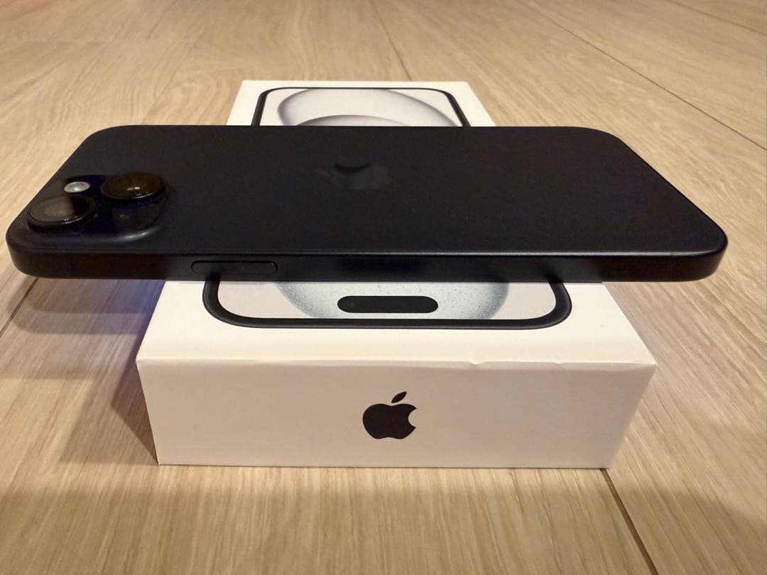 iPhone15 Plus バッテリー89% 256GB SIMフリー ブラック