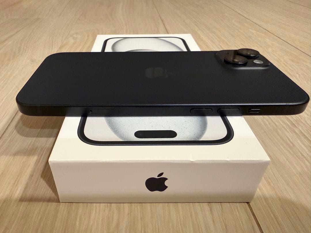 iPhone15 Plus バッテリー89% 256GB SIMフリー ブラック