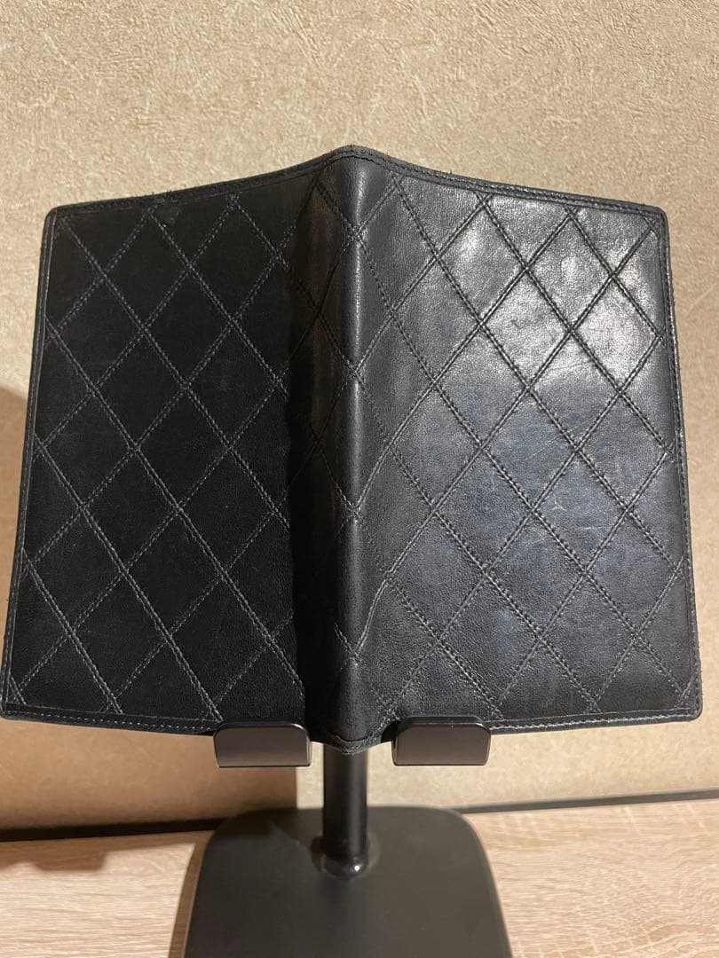CHANEL 黒 レザー カードケース キルティング