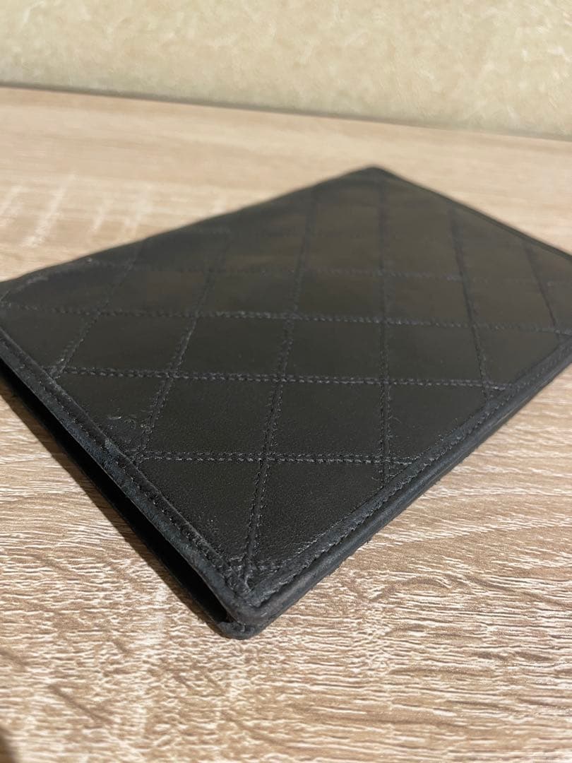 CHANEL 黒 レザー カードケース キルティング