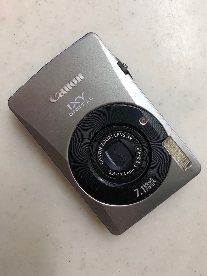 Canon IXY DIGITAL90 キャノン コンデジ シルバー（本体のみ）
