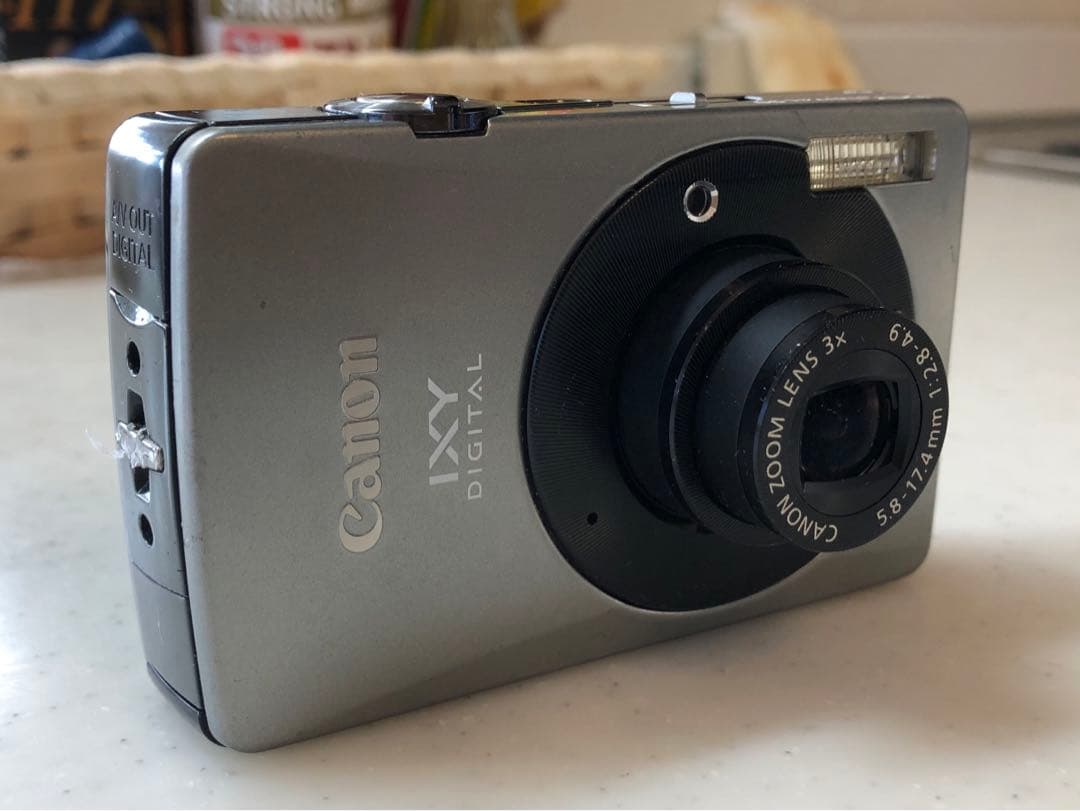 Canon IXY DIGITAL90 キャノン コンデジ シルバー（本体のみ）