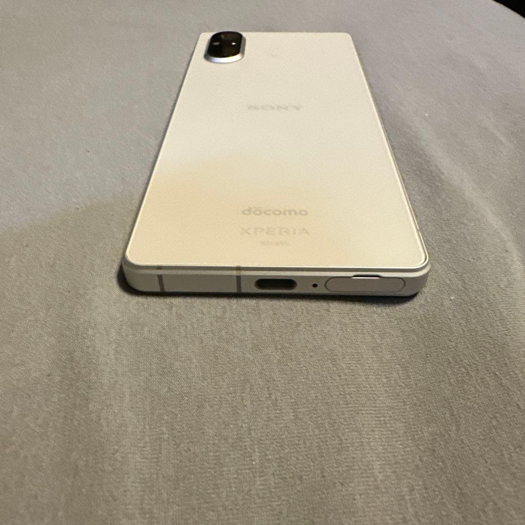 SONY Xperia 5 V SO-53d 128GB simフリー