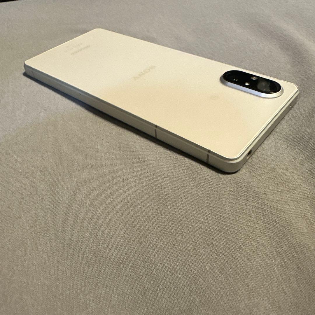 SONY Xperia 5 V SO-53d 128GB simフリー