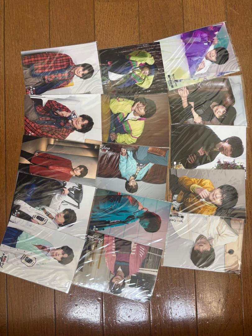 公式写真まとめ売り100枚以上　佐藤勝利公式写真、ミニフォト、ぬいぐるみセット