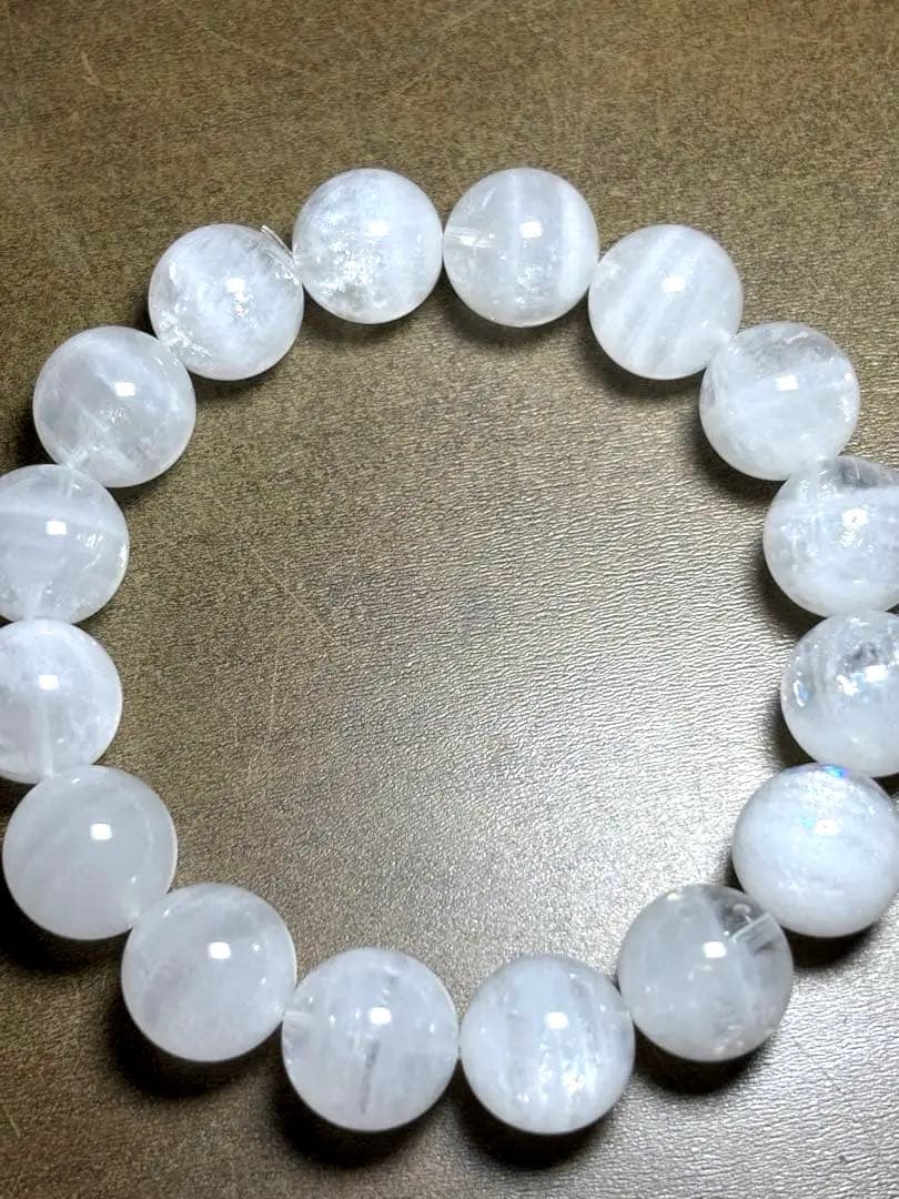 【新入荷】ホワイトガーデンクォーツブレス13㎜後半（新品未使用）虹♡高品質２