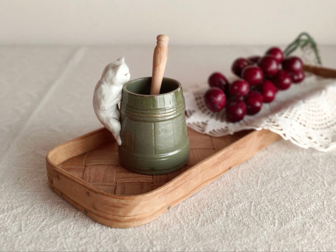 * vintage pot ❀ しろネコちゃんのいる グリーン ポット