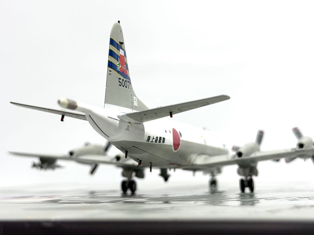 全日空商事 1/200 P-3C 海上自衛隊 VP-3 NEPTUNE