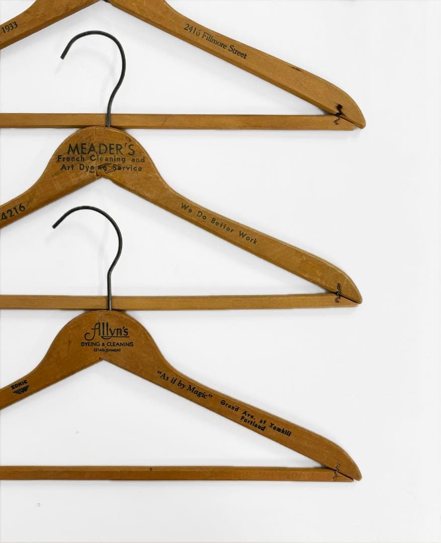 US vintageハンガーHiltonHotel 他グッドステンシル４本セット