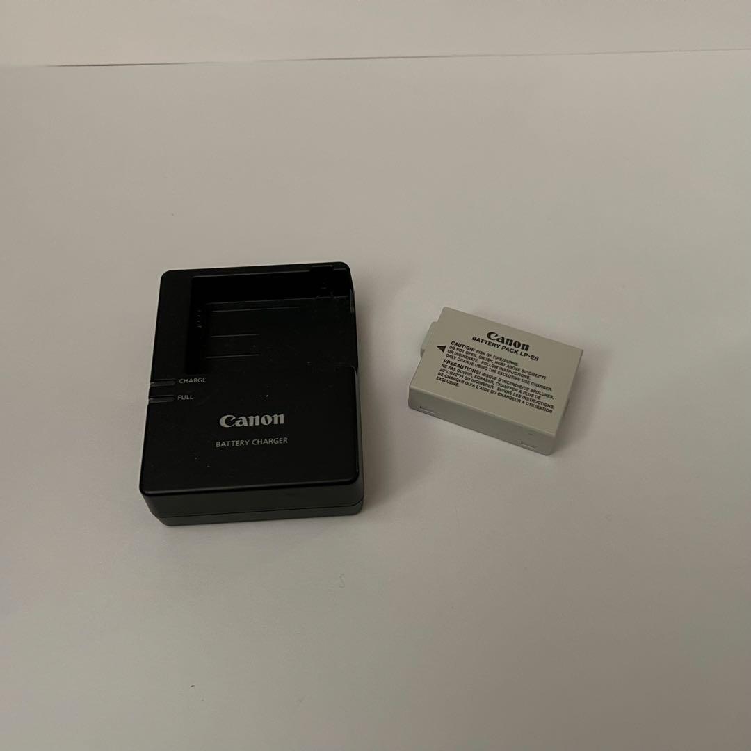 Canon kiss EOS X4 本体 付属品