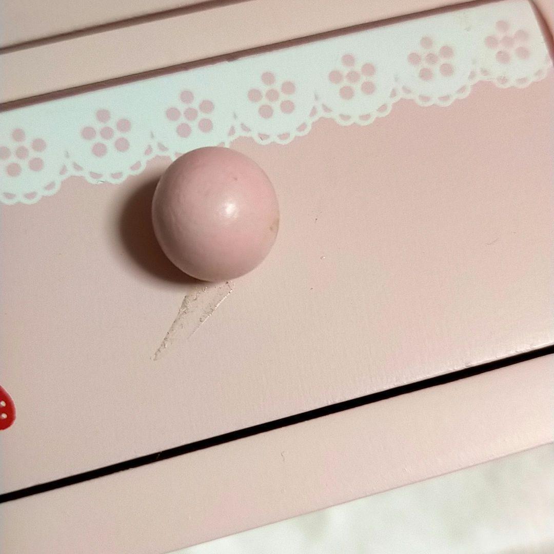 未使用品　ピンクいちごミニチュア収納ボックスミニチェスト＋苺キャニスターの３点