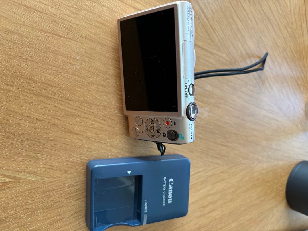 【ジャンク品】 CANON IXY610F コンパクトデジタルカメラ