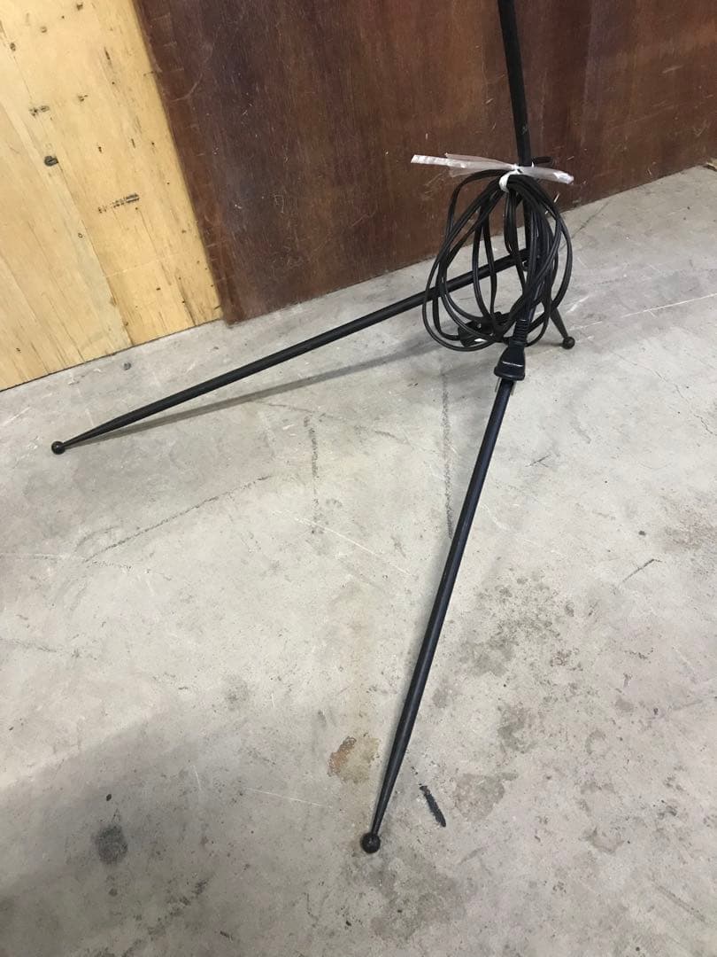 IDEE イデー セルジュ・ムーユ　LAMPADAIR 1 LUMIERE