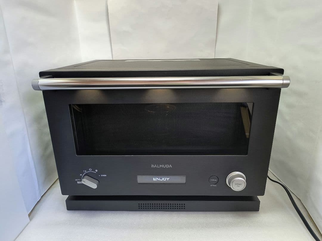 031 22年製 バルミューダデザイン　オーブンレンジ　ブラック