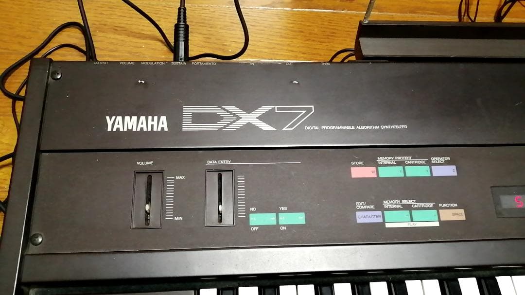 YAMAHA DX7 動作確認済み