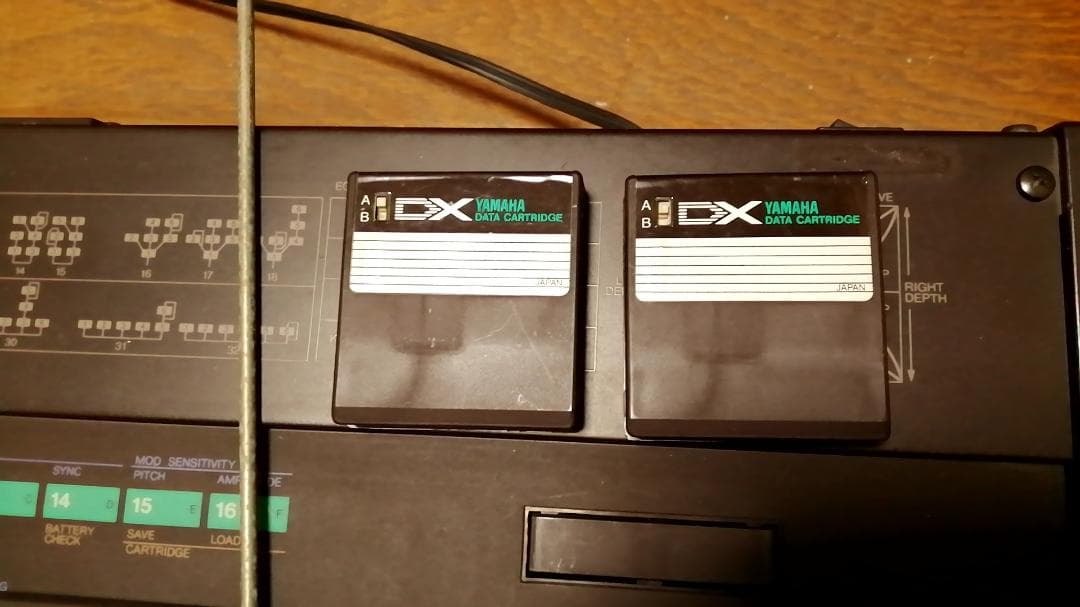 YAMAHA DX7 動作確認済み