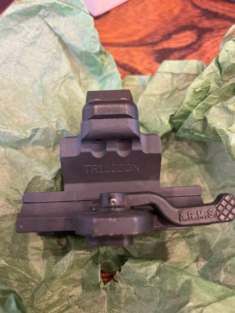 実物A.R.M.S. TRIJICON aimpoint マウント