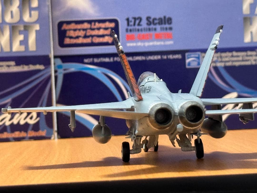 Witty F/A-18 Hornet 1/72スケール 2機セット