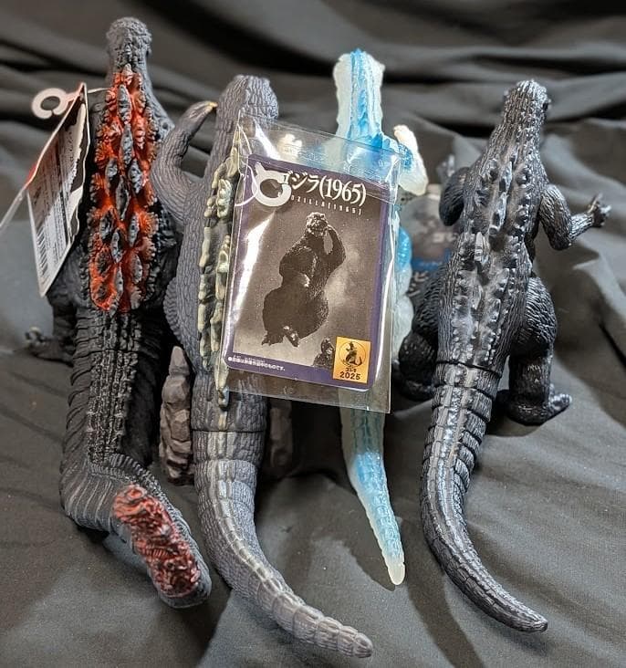 ゴジラ初代・逆襲白・シン・シェー（バンダイ）ムービーモンスターシリーズ４体セット