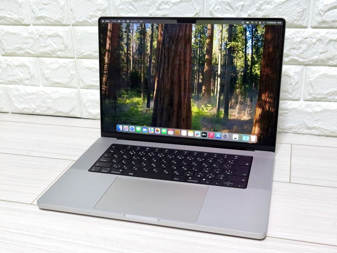M1Max MacBookPro 16 メモリ32GB SSD1TB シルバー