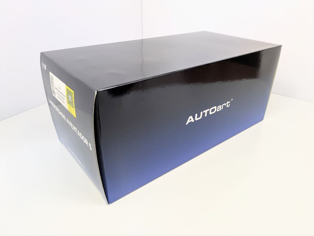 ミニカー 1/18 オートアート ランボルギーニ アヴェンタドール S イエロー