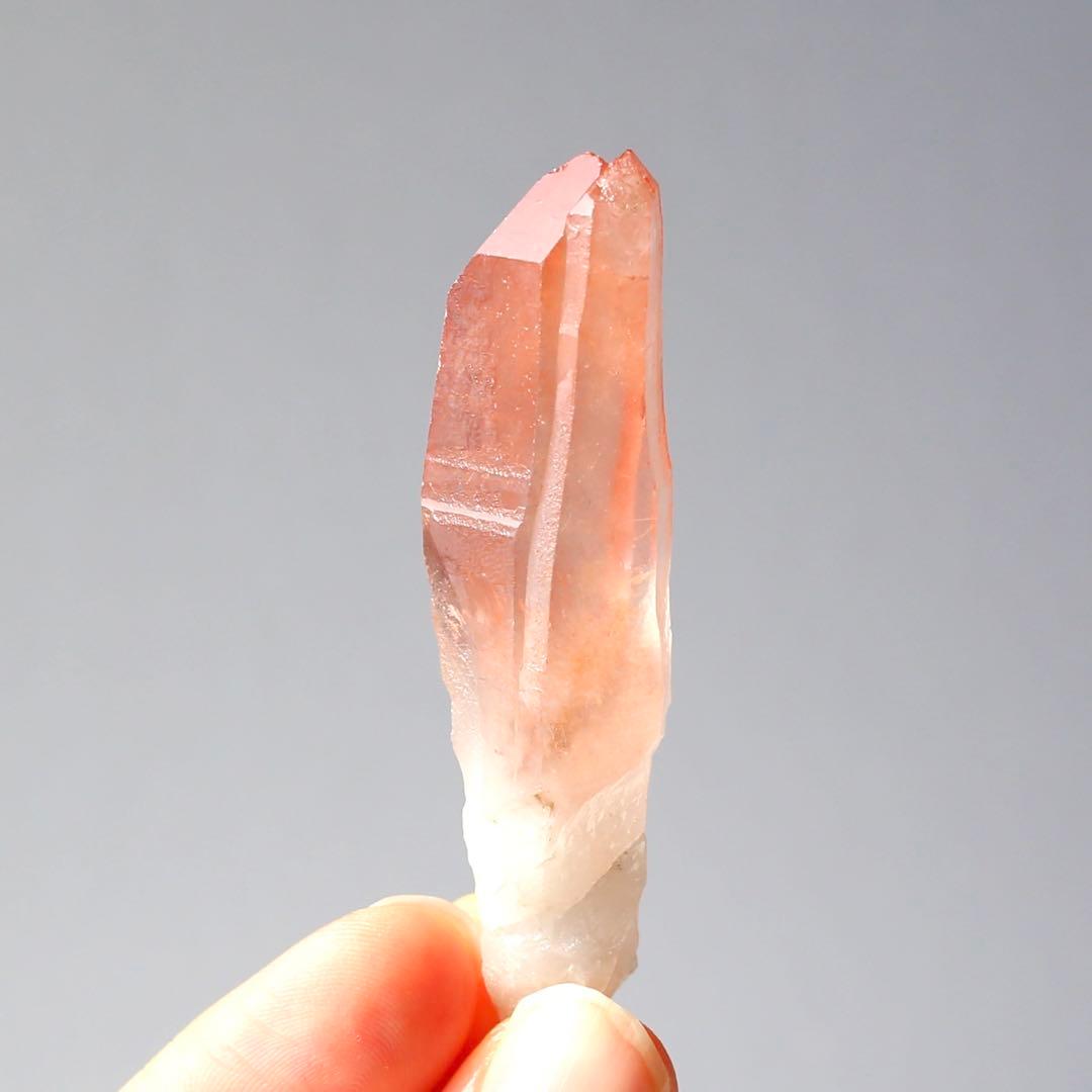 ソウルメイトツイン ディープピンクレムリアンシード 天然石 水晶 鉱物 クォーツ