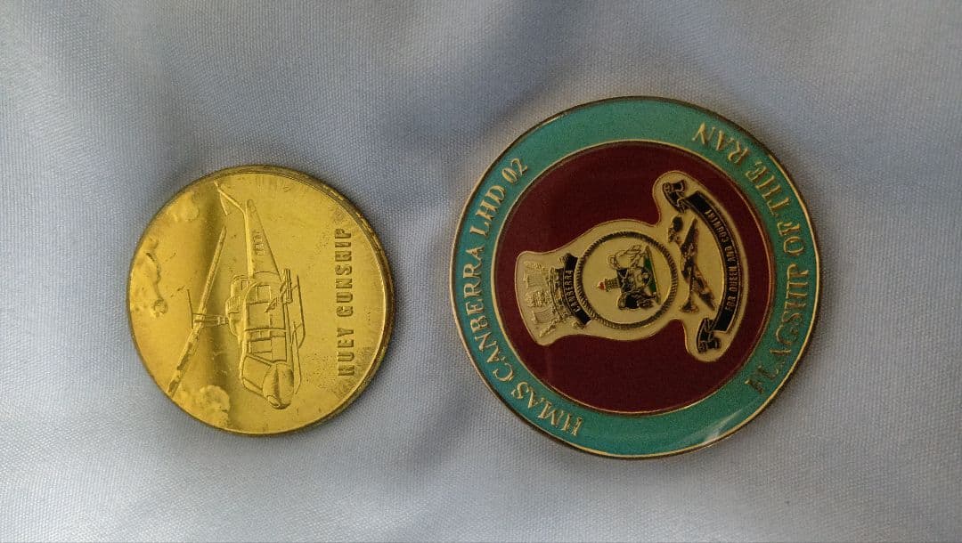 海上自衛隊帽子、腕章、階級章、メダル